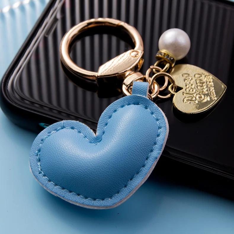 Trendy Heart-Shaped PU Leather Keychain Trendy Heart-Shaped PU Leather Keychain